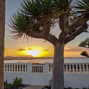  Villa La Maja Beachfront Spanien
