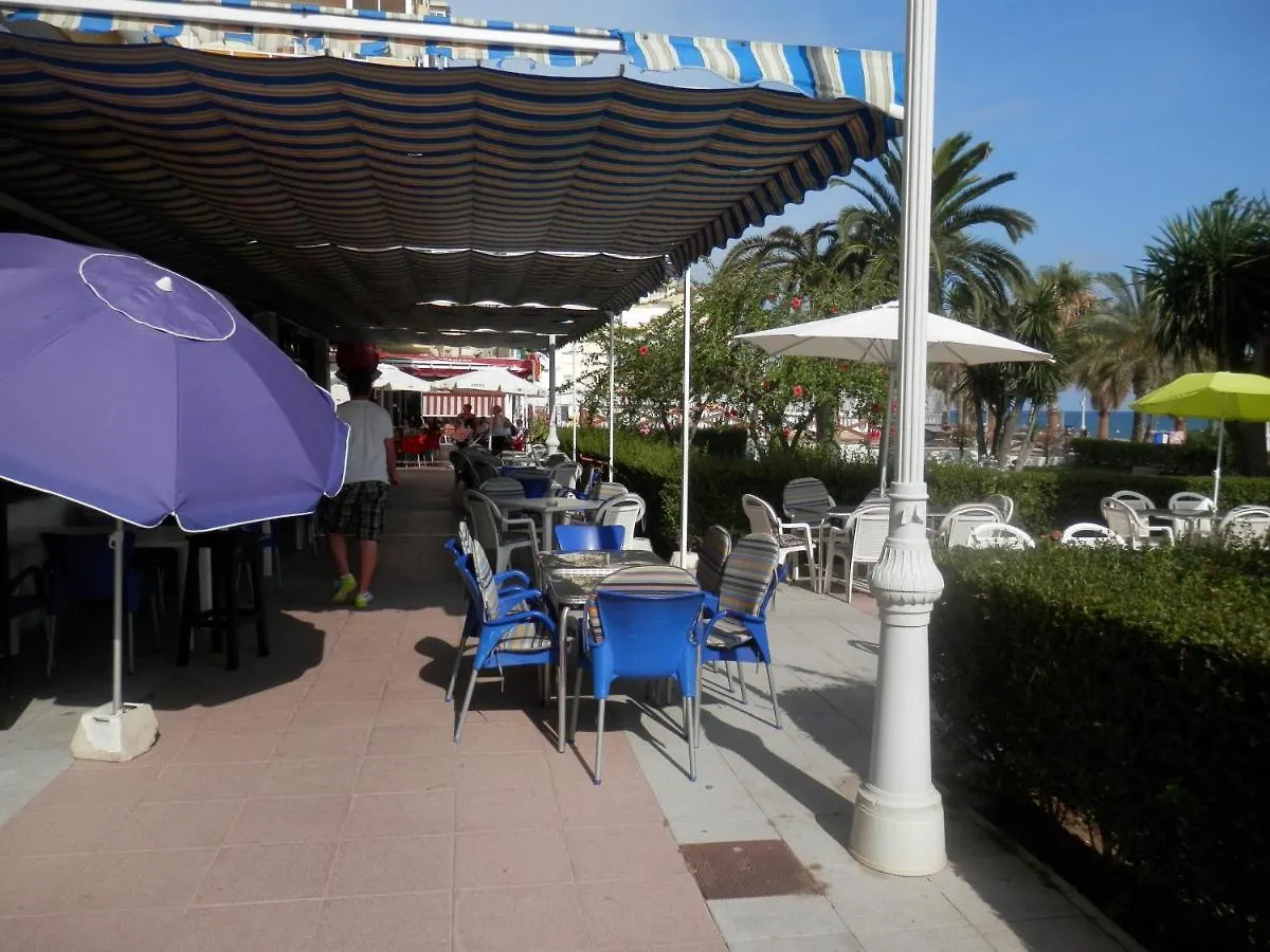 شقة ألغاروبو - كوستا Una Gran Experiencia En La Costa Del Sol, A Pie De Playa إسبانيا